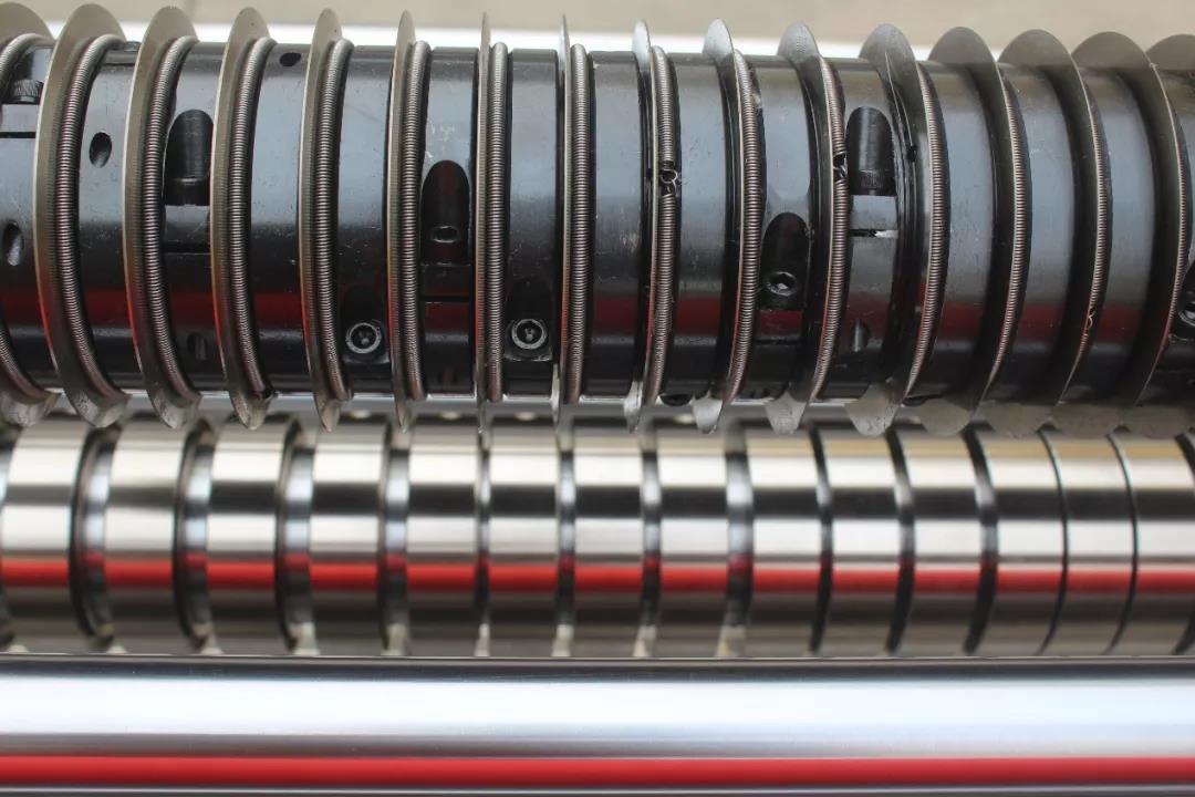 自動(dòng)分切機(jī)有哪些分切方式及調(diào)整方法？
